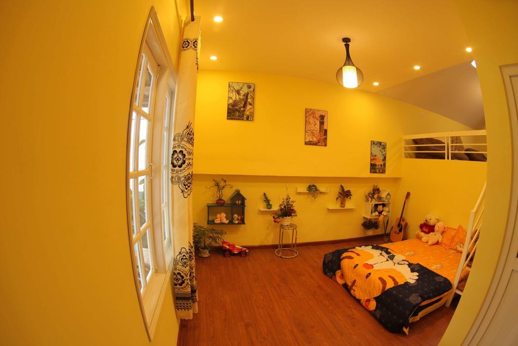 Fullhouse Homestay Далат Экстерьер фото