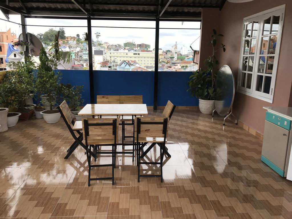 Fullhouse Homestay Далат Экстерьер фото